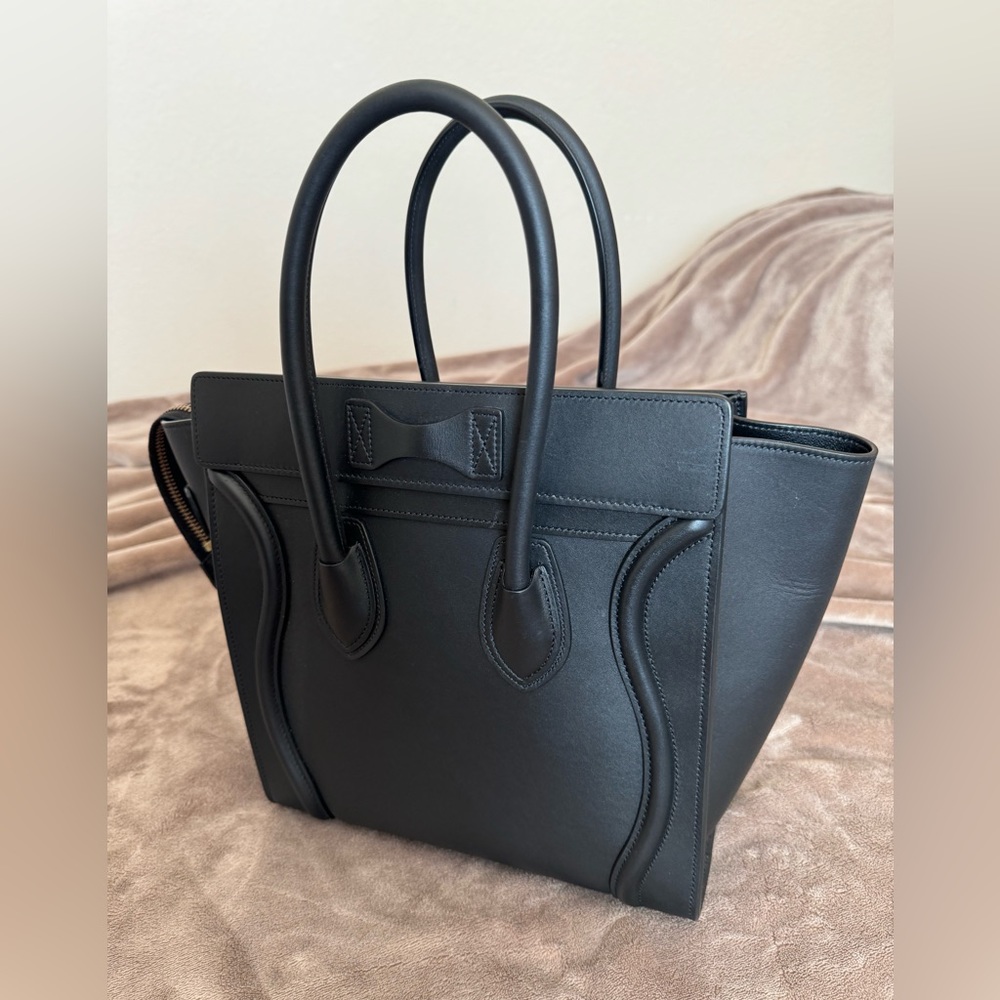 Celine Luggage in Mirco - Picture 8 of 15